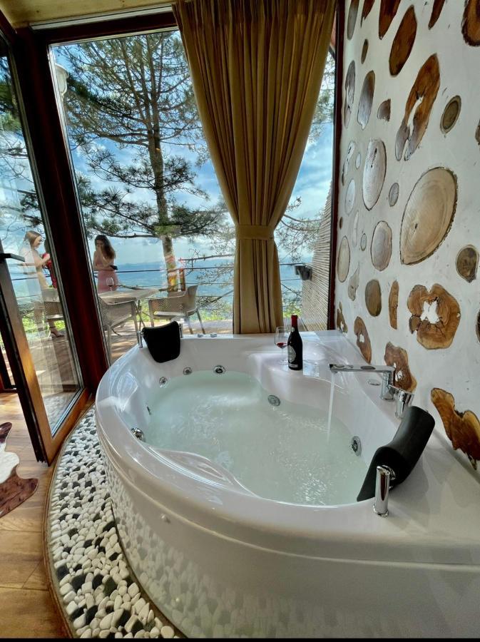 Dajti Paradise Villas *
